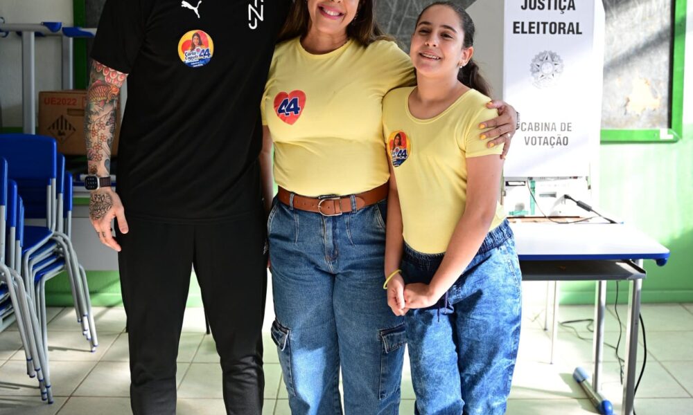 Carla Caputi vota defendendo o respeito à vontade soberana no povo