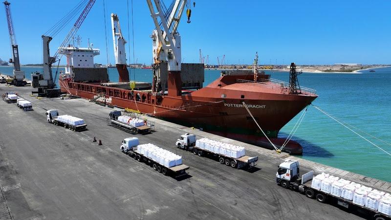 Porto do Açu realiza sua primeira operação de exportação de café em ‘big bags’