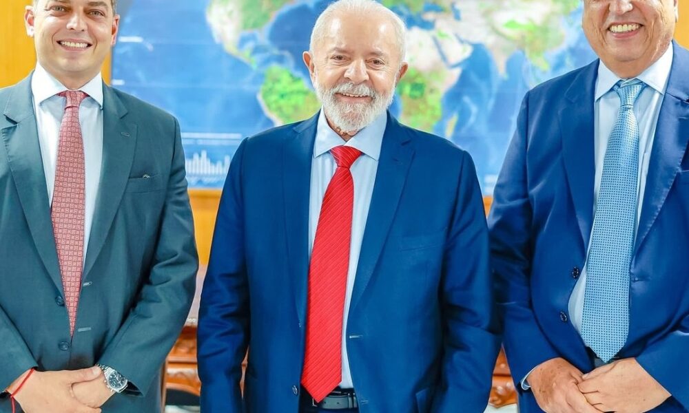 Lula recebe Pezão e promete Instituto Federal em Piraí