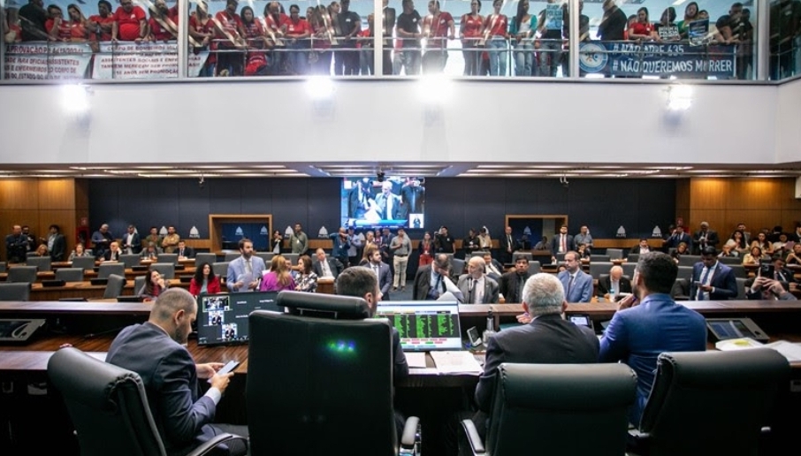 Alerj aprova alteração no efetivo do Corpo de Bombeiros do RJ