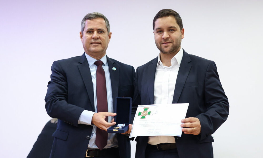 Polícia Civil comemora aniversário de 215 anos com a entrega da Medalha Amizade