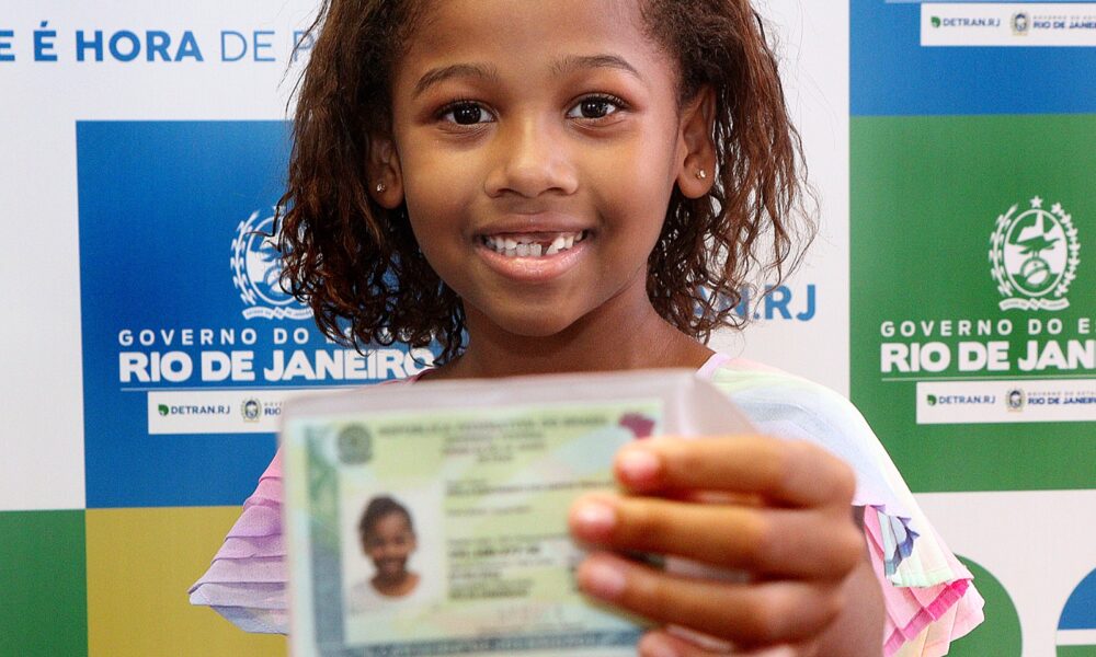 Detran.RJ realiza mutirão para emissão de Carteira de Identidade em 61 unidades neste sábado