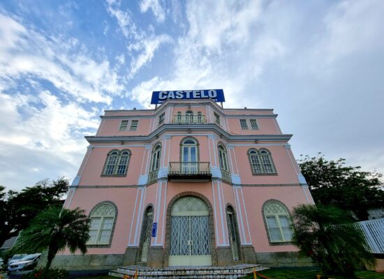 Simulado de emergência com abandono de área, nesta quarta, 29, no Colégio Castelo, em Macaé