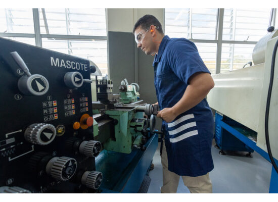 Firjan SENAI Campos e Macaé abrem mais de 1 mil vagas gratuitas de qualificação com início a partir de janeiro