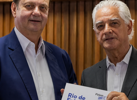 “Zero crise”: Em evento na Firjan, Kassab diz que Eduardo Paes está livre para apoiar Lula
