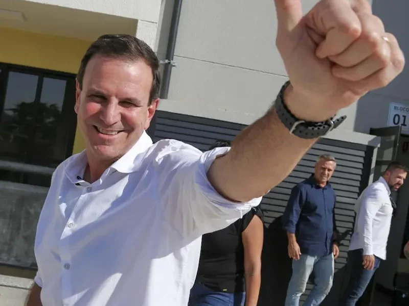 Eduardo Paes inicia campanha ao Governo do Estado neste domingo com missa na Igreja da Penha