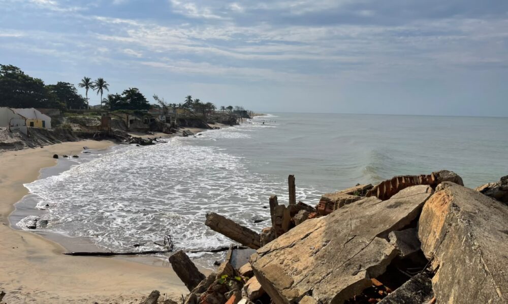 São João da Barra prepara projeto para enfrentar avanço da erosão em Atafona