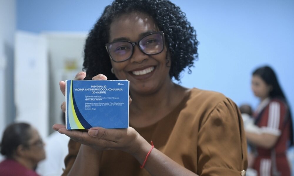 Campos inicia vacinação da Pneumo 20 em idosos com 85 anos ou mais