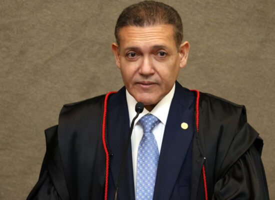 Nunes Marques dá 24 horas para Meta analisar ‘Exército do Lula’