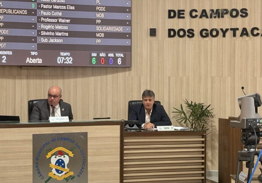 Por unanimidade, Silvinho Martins é eleito presidente da Câmara de Campos